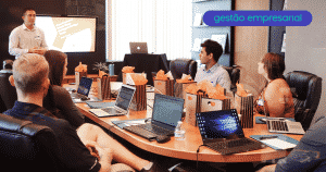 Táticas e técnicas de vendas para seu time comercial bater todas as metas