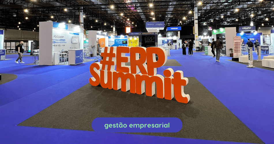 Descrição da imagem: letreiro do ERP Summit 2024.