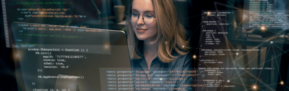 Descrição de Imagem: Uma desenvolvedora trabalhando com API, olhando para uma tela de computador exibindo código
